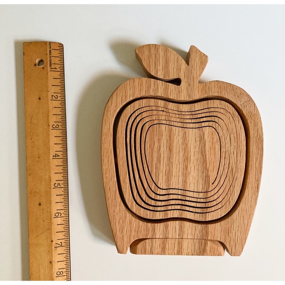 Vintage Wooden Apple Basket and Trivet in One! Folding Apple Bowl, Apple Trivet - Picture 5 of 6